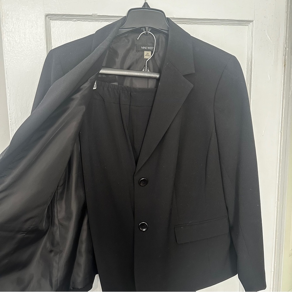 Nine West 2-piece black suit, size 18w.
